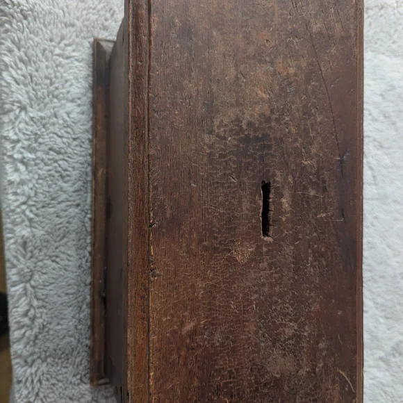 Antique "Token Box" Handmade In India - Picture 2 of 9